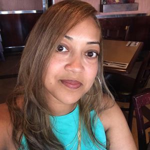 Meet your Posher, Julia